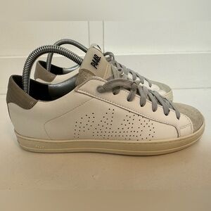 P448 John Sneaker White Leather Gray Suede Silver Wave Low Top Womens 39 (9)